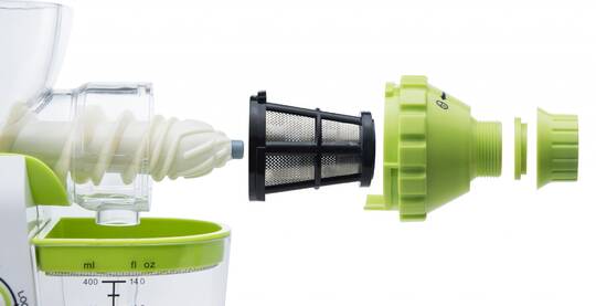 Koju manual juicer assembly