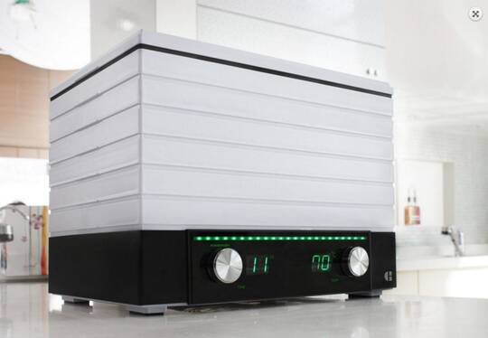 CI 9103A dehydrator side view