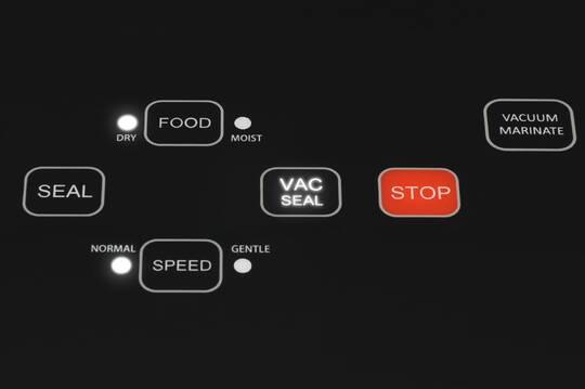 Vidia-vacuum-sealer-buttons-detail