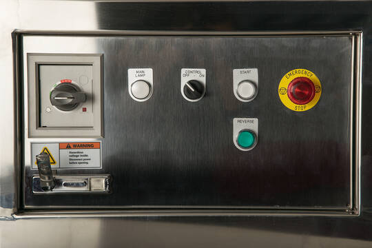 Angel mini commercial juicer controls